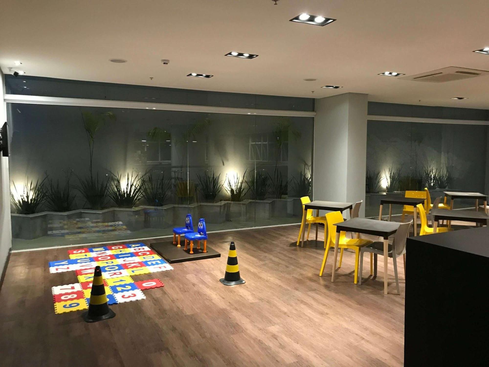 Отель Ibis Styles Трес-Риус Экстерьер фото