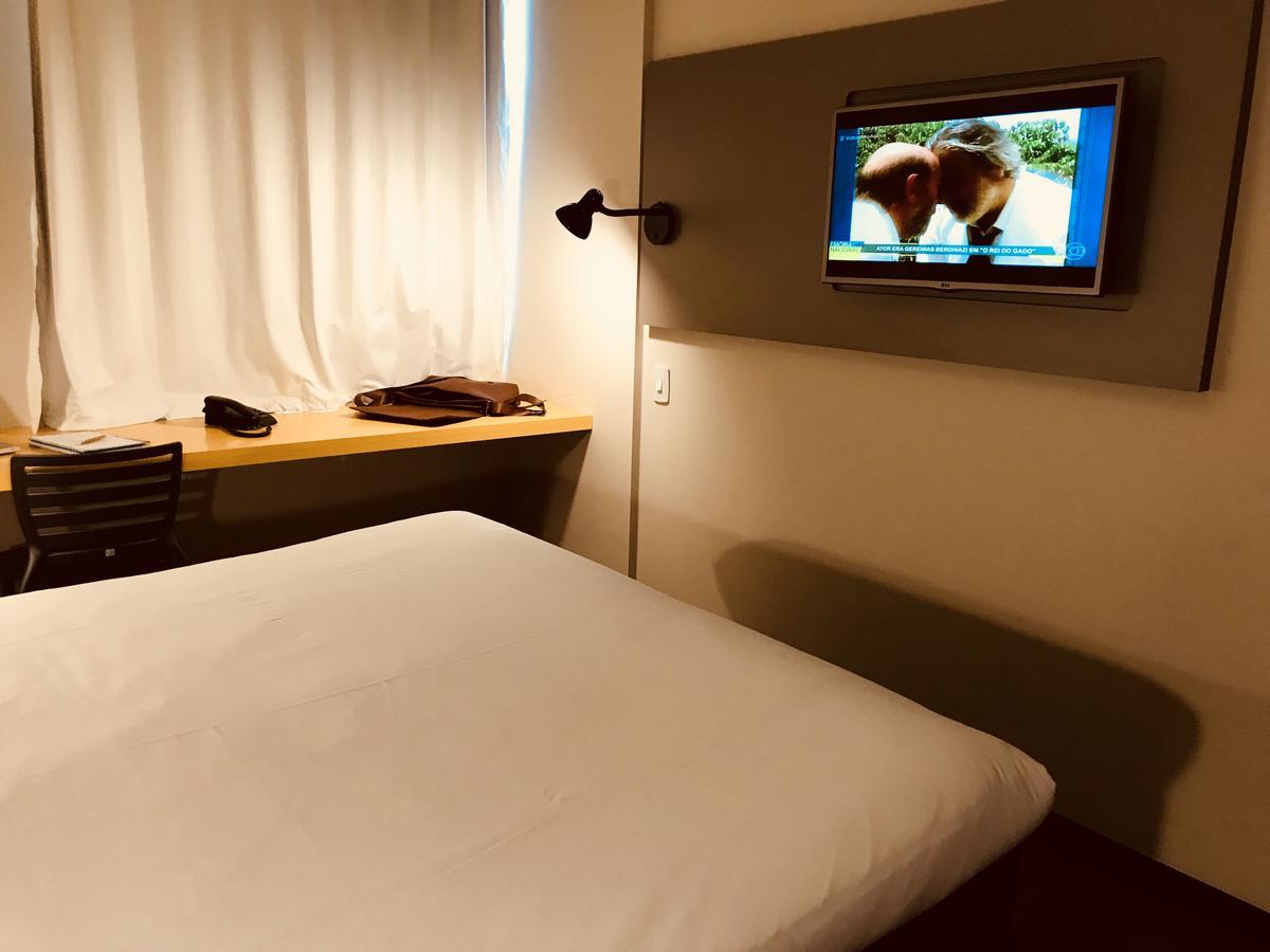 Отель Ibis Styles Трес-Риус Экстерьер фото